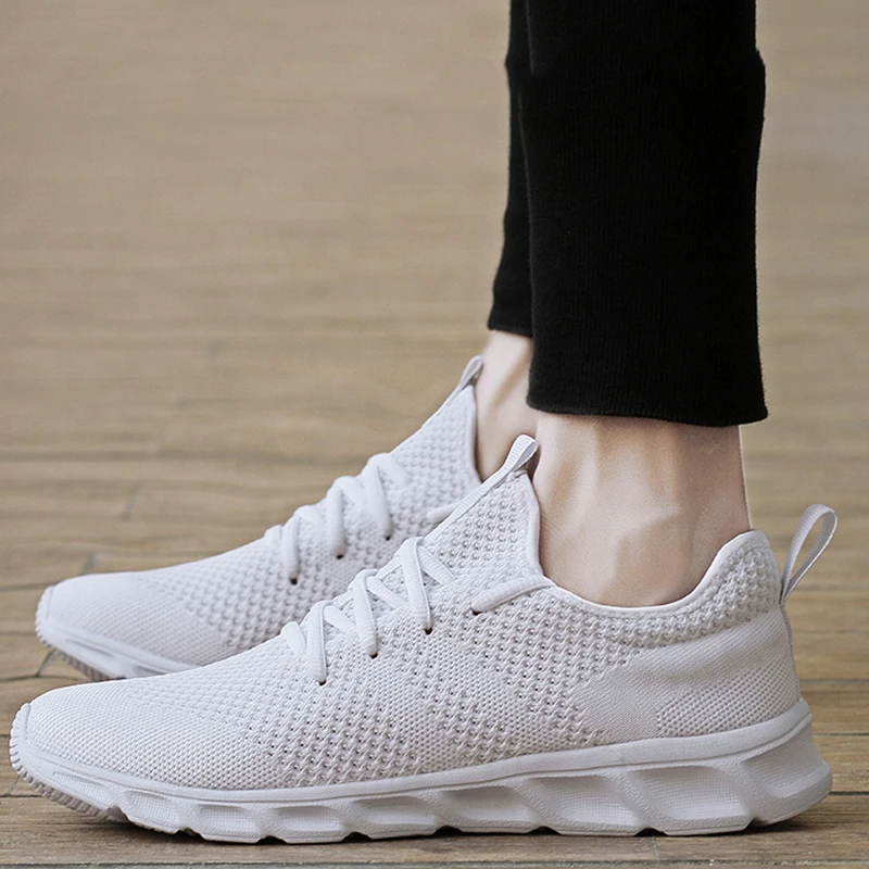 Bomlight-Men-s-Vulcanize-Shoes-Walking-Shoes-Man-Sneakers-Shoes-Men-Red-Trainers-Male-Sneakers-Tenis (1)