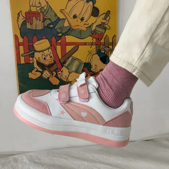 

2020 Autumn Women Platform Sneakers Fashion Chunky Casual Shoes Heart Shaped Designers Tenis Female Vulcanized Shoes Woman Flats