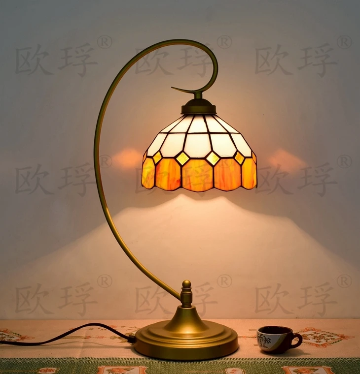 BaroqueTiffany настольные лампы страна Стиль пятнистости Стекло лампы для Спальня ночники E27 110-240 В