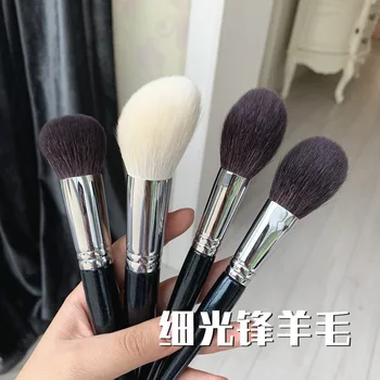 

[Animal Fur Natural Wool] Fine Light Peak Wool Blush Brush Powder Brush Trimming Brush Shape Brush Makeup Brush Powder