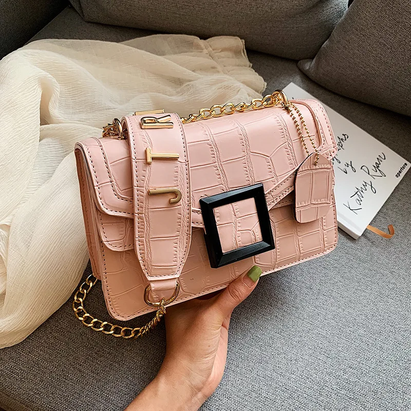 

Women's small bag 2019 summer new Korean version of the chain wide small square bag wild stone pattern diagonal shoulder bag