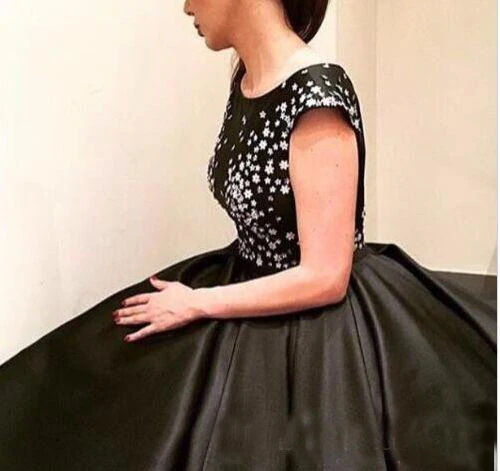 Black Homecoming Dresses Tea Length Beads Satin Hi Lo Asymmetrical Cocktail Party Dress Lady Formal Gowns Abiye Gece Elbisesi