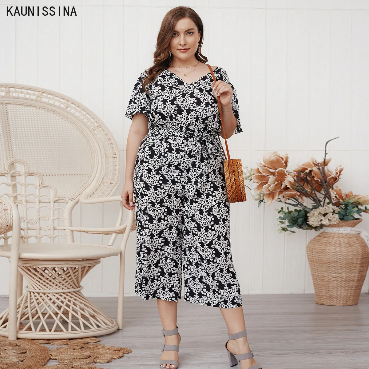 

Women Oversized Jumpsuit Short-Sleeved Women's Plus Size V-Neck Short-Sleeved Bohemian Print Wide-Legged Jumpsuit Overalls