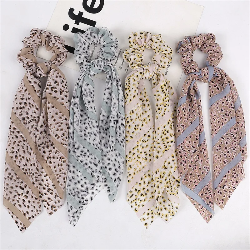 

2019 New style Women Fashion Retro Scrunchies Girls ponytail Rope Female ribbon printing hair ring Elegant Hair Accessories