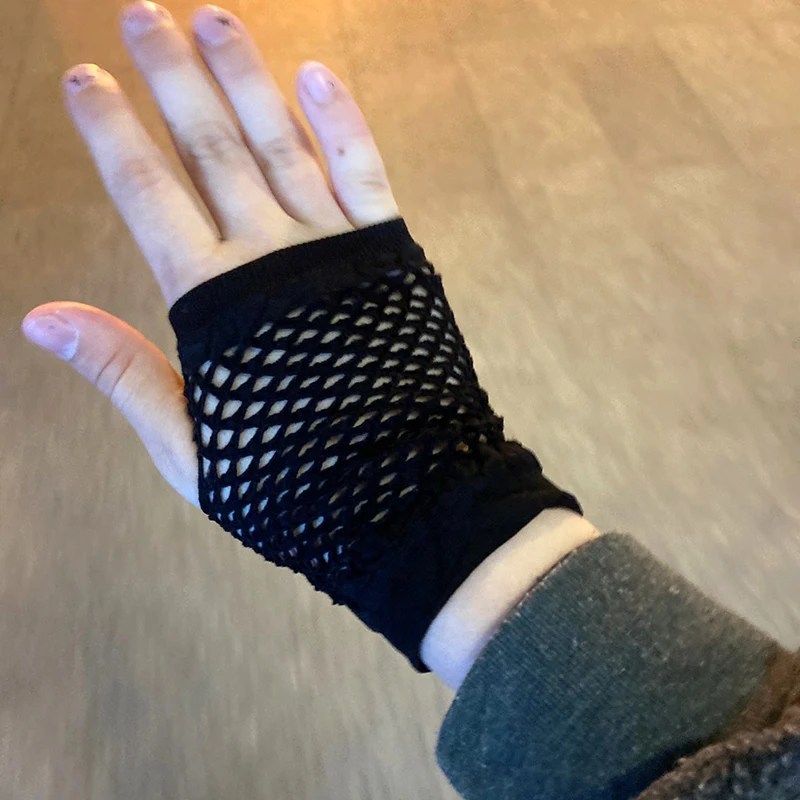Women Black Short Fishnet Fingerless Mesh Gloves Punk Rock Fancy Night Club Party Sexy Beautiful fingerless gloves fishnet gloves