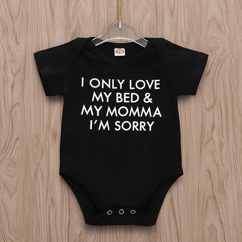 Black Летний Боди, черный Детский комбинезон с надписью «I Only Love My кровати& My Momma», боди с короткими рукавами для новорожденных - Цвет: Black