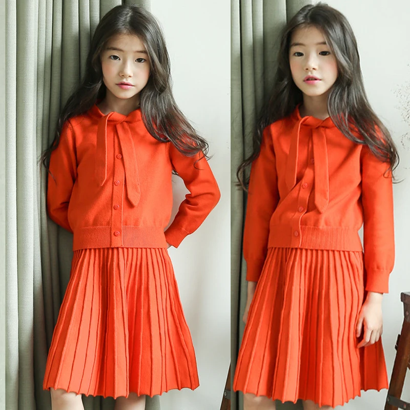 

New Children Autumn Set Rabbit Velvet Girls Two Pieces Set Orange Baby Suit Sweater+pleated skirt Big Elastic Very Beautiful