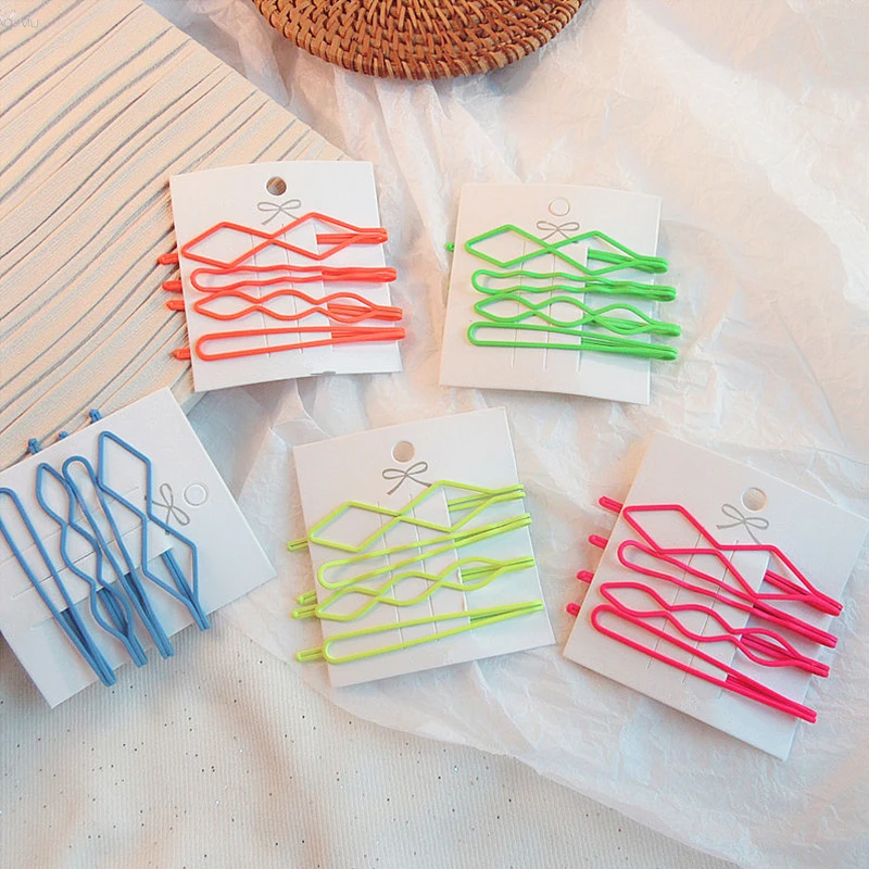 

AOMU 1Set Metal Hairclip Barrette Hair Clips for Women Girls Geometric Irregular Fluorescent Color Hairpins Hair Accessories