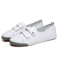 Новинка весны; женская обувь на плоской подошве; женские слипоны; балетки на плоской подошве; лоферы, кожаные туфли для женщин; повседневные водонепроницаемые мокасины; женские кроссовки; цвет белый