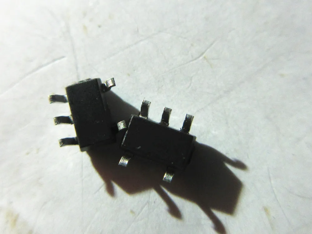10 шт в упаковке, новая LM3671MF-ADJ SOT23-5 2 МГц 600mA DC-DC