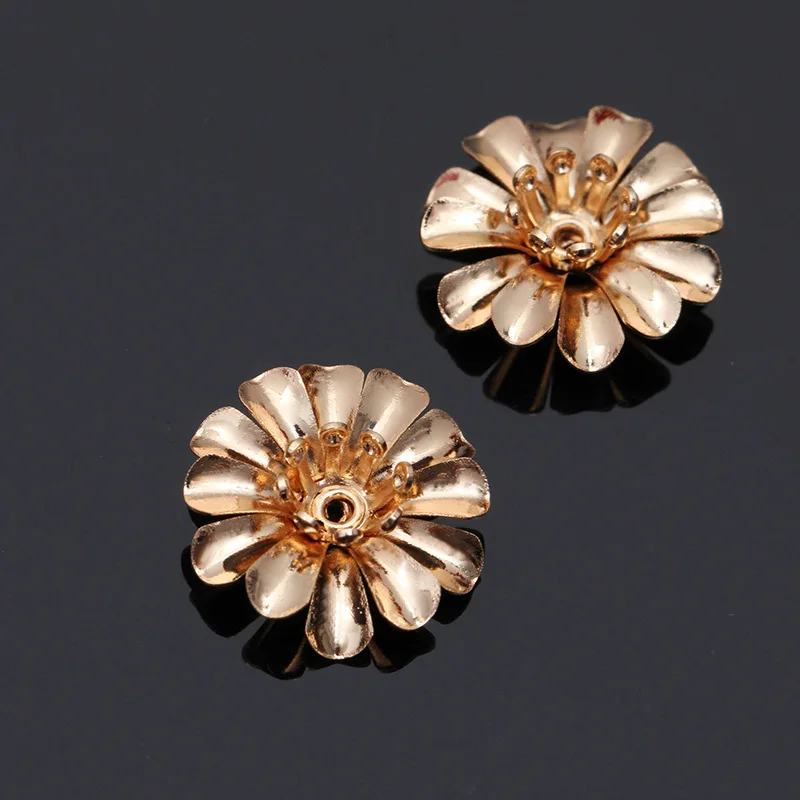 12637408611_1675577996