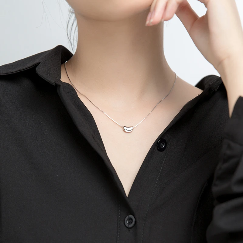 Silver Color Shine Chain Beans Pendant Necklaces Woman Wedding Engagement Jewelry Cute Accessories