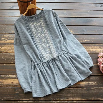 

7540 New Spring Women Shirt Mori Girl Lace Embroidery Plaid Stand Collar Long Sleeve Loose Casual Blouse Women