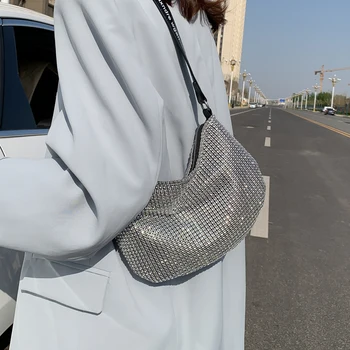 

Net Red Mini Bag Western Style Women's Bag 2020 Summer New Fashion Light Diamond Messenger Bag All-match Ins Chain Bag