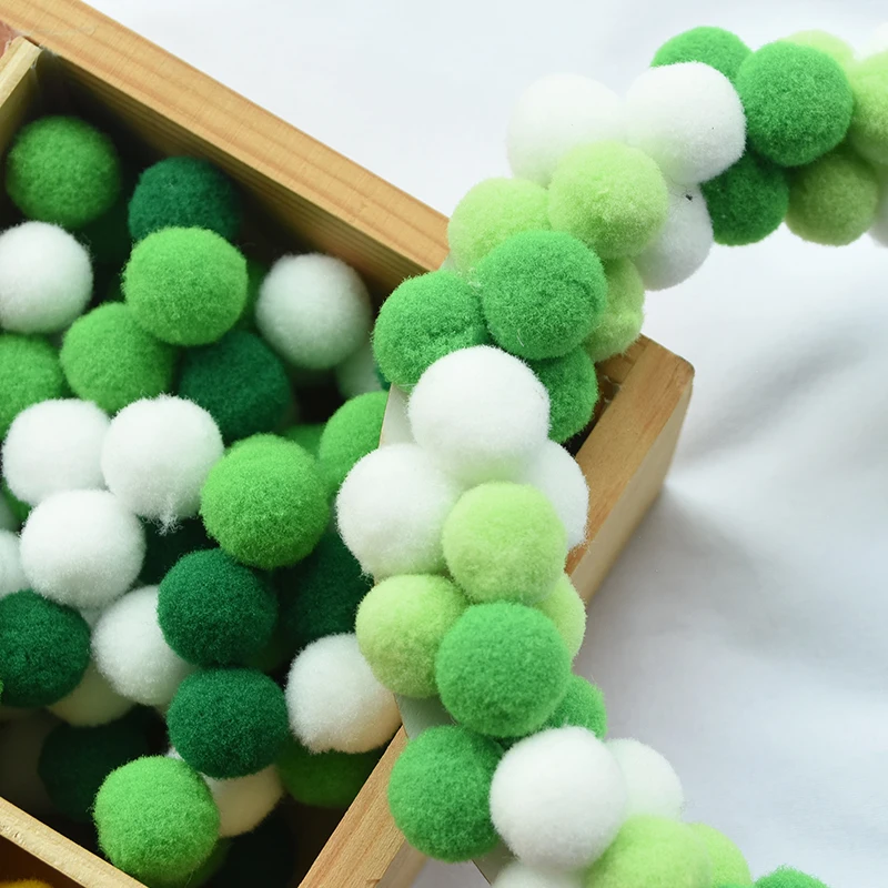100pcs 15/20/25mm Fluffy Soft Pompom Ball DIY Handmade Kid Toy Doll Garment Sewing Material Color Pom Poms Decor Supplies Crafts