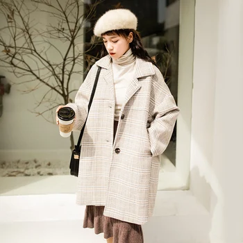 

2020 Autumn Winter New Women's Blends Korean Fashion Temperament Loose Plaid Graphic Cloak Women Coats Plaid Single Breasted