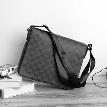 

2020 new men's Postman bag large capacity, multi compartment, single shoulder and oblique span