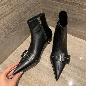 

GPOKHDS 2020 women ankle boots soft Cow leather black color winter short plush buckle strap thin heel high heels female boots