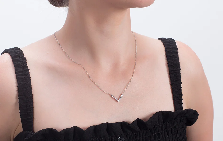 SN208-MODEL-IMG_1383-R