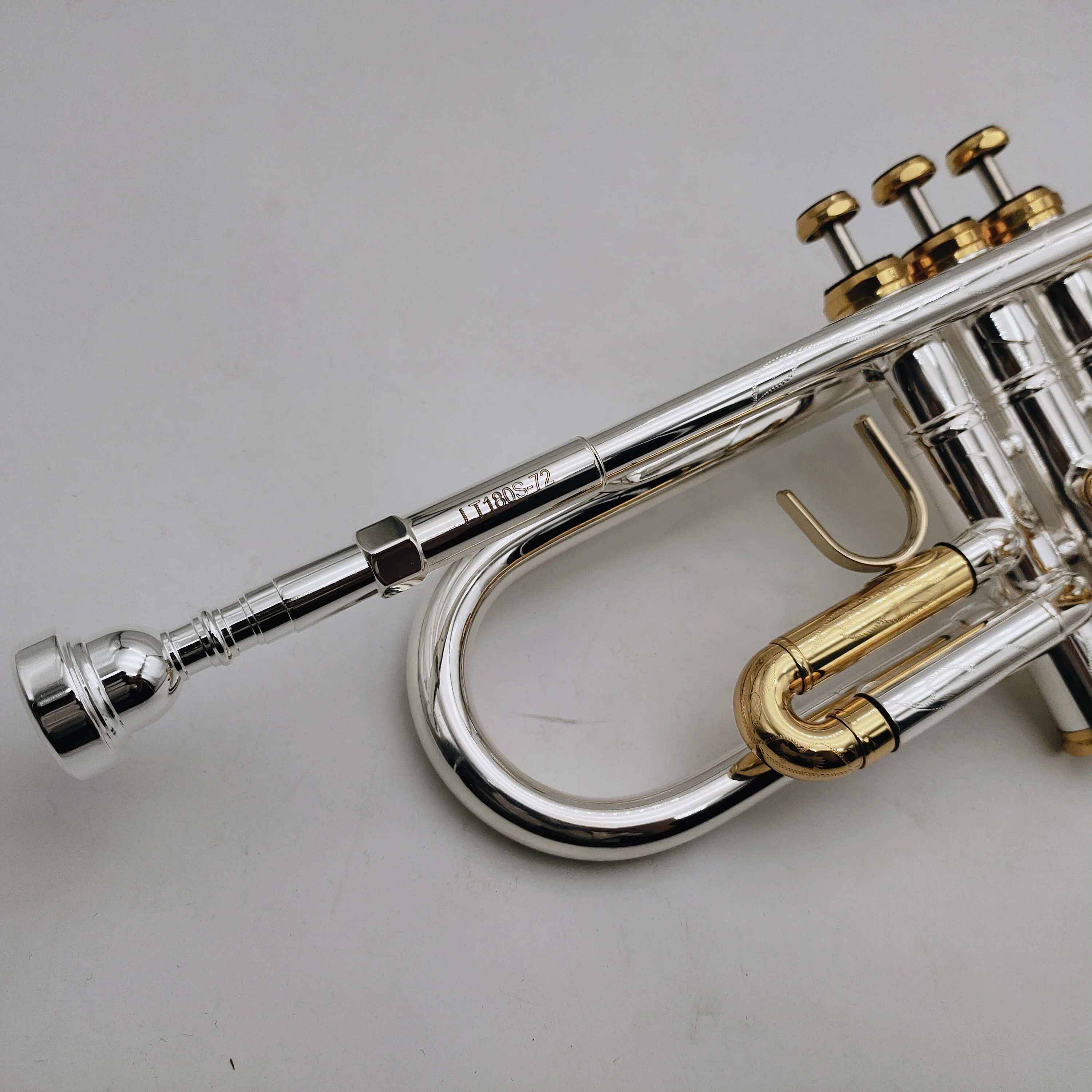 BACH Trumpet LT180S-72 B Flat Sliver Plated Brass Instrument With Leather Case
