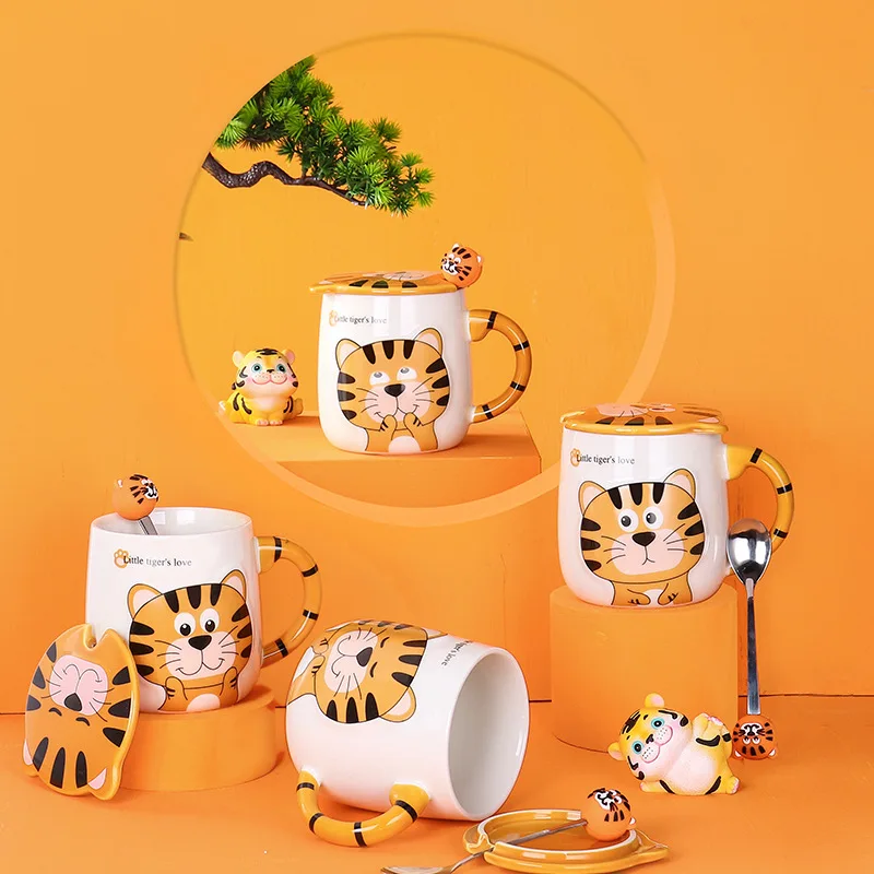 New creative Ceramic Mug Cute Cartoon Tiger Cup with Spoon on Top Instagram Trend Year of the Hand Gift Set | Дом и сад
