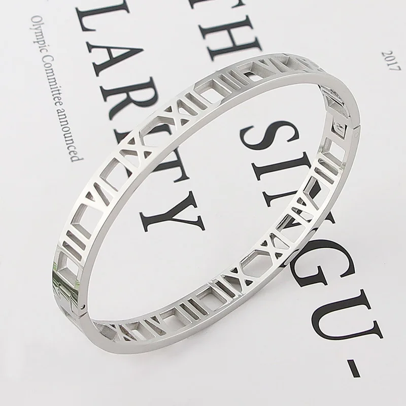 roman numeral bracelet tiffany