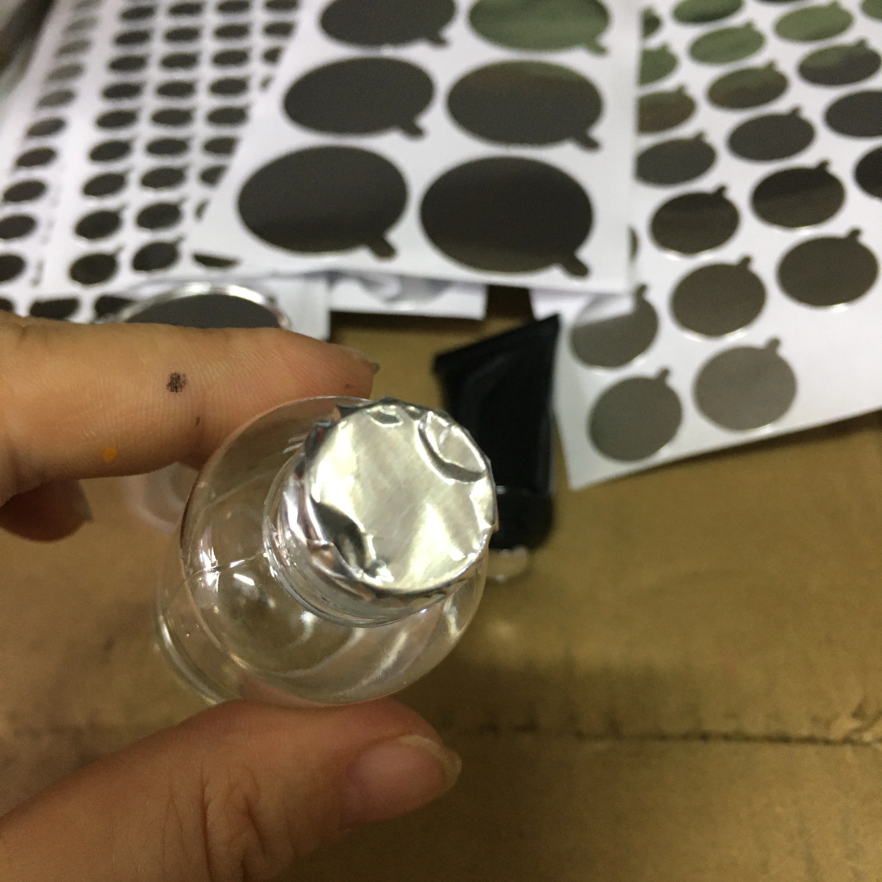 9MM 11MM 13MM 15MM 22MM 32MM 38MM Foil Sealing Sticker for Soft Tube bottles Mouth Seal Adhesive Stopper Stickers aluminum foil sealing sticker