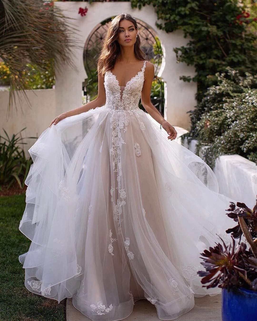 

Vivian's Bridal Boho Floral Lace Appliques Sheath Wedding Dress 2019 Elegant Layer Ruffle Deep V-neck Backless Bridal Dress