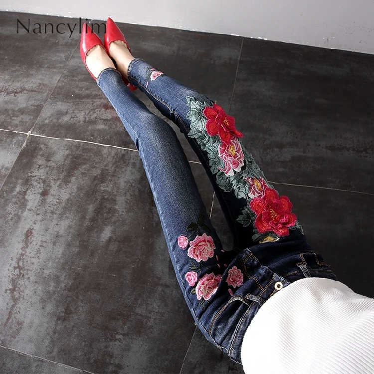 

European Jeans for Woman Spring and Autumn Peony Flower Embroidery National Wind Tight Stretch Jeans Denim Pants Trousers Mujer