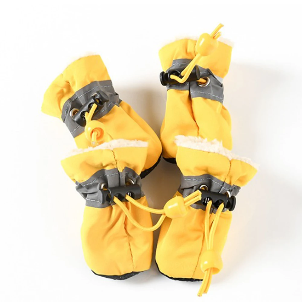 Цвет: желтый 4Pcs/set Pet Dogs Winter Shoes Rain Snow Waterproof Booties Socks Rubber Anti-slip Shoes For Small Dog Puppies Footwear 4 - Цвет: Цвет: желтый