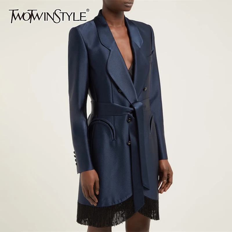 TWOTWINSTYLE лоскутное платье с кисточками для женщин зубчатый длинный рукав Высокая