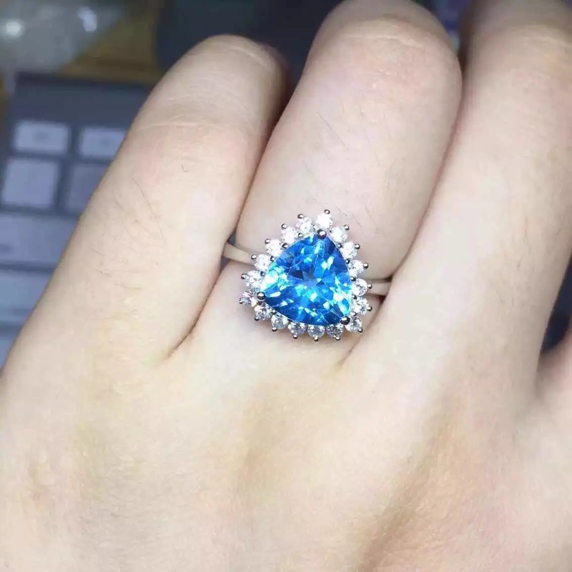 Изысканное женское серебряное кольцо с голубым топазом, натуральный камень, серебро 925 пробы, хороший цвет, подарок на день рождения, Овальный подарок на год