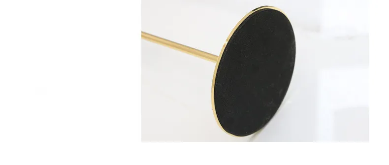 9126267615_1219996278