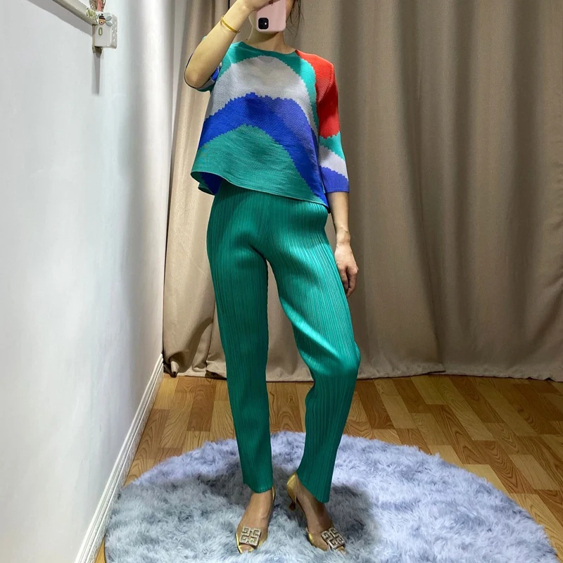 Весенняя Новинка Miyake, плиссированный топ, свободный, короткий, круглый вырез, 7/4 рукав, тонкая Базовая футболка, тренд
