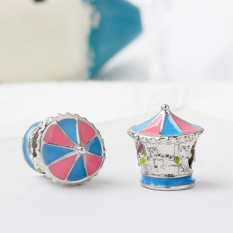 11433255072_2045298408