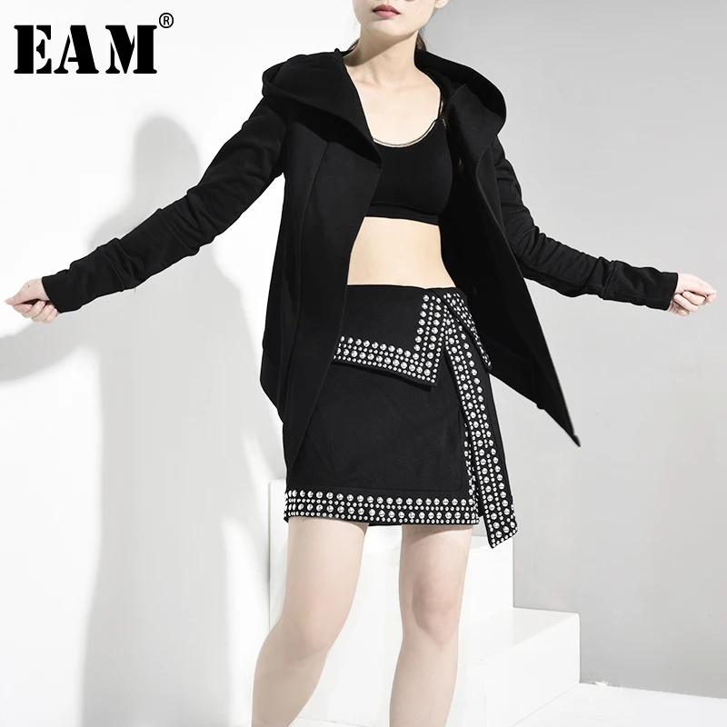 

[EAM] Loose Fit Asymmetrical Hemline Short Jacket New Hooded Long Sleeve Women Coat Fashion Tide Autumn Winter 2019 JR3790