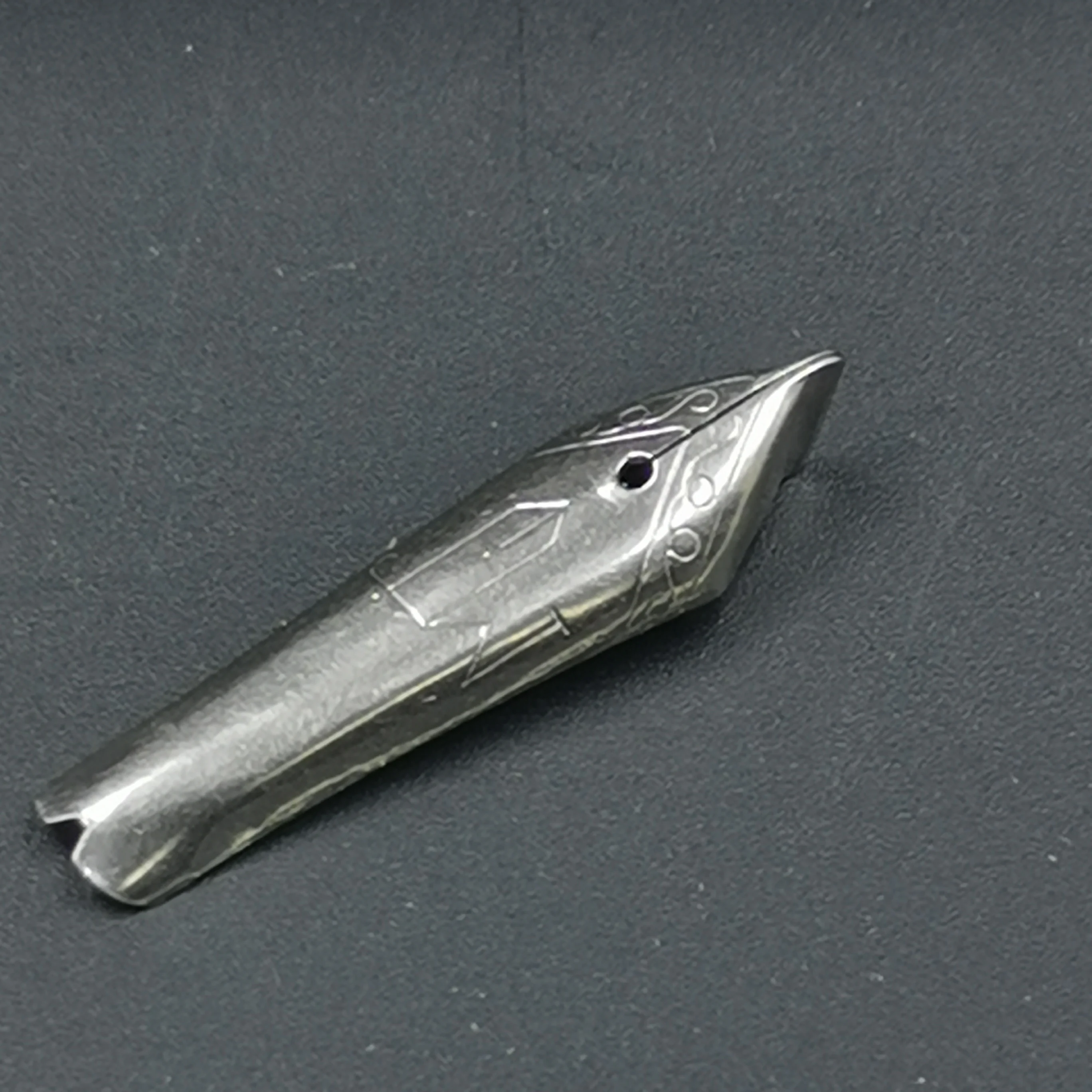 4mm 1 шт. Монстр перьевая ручка чернильная ручка Nib готическое искусство перо 1/2/3/4/6mm по мере того как ваш выбор канцелярские принадлежности - Цвет: 4mm
