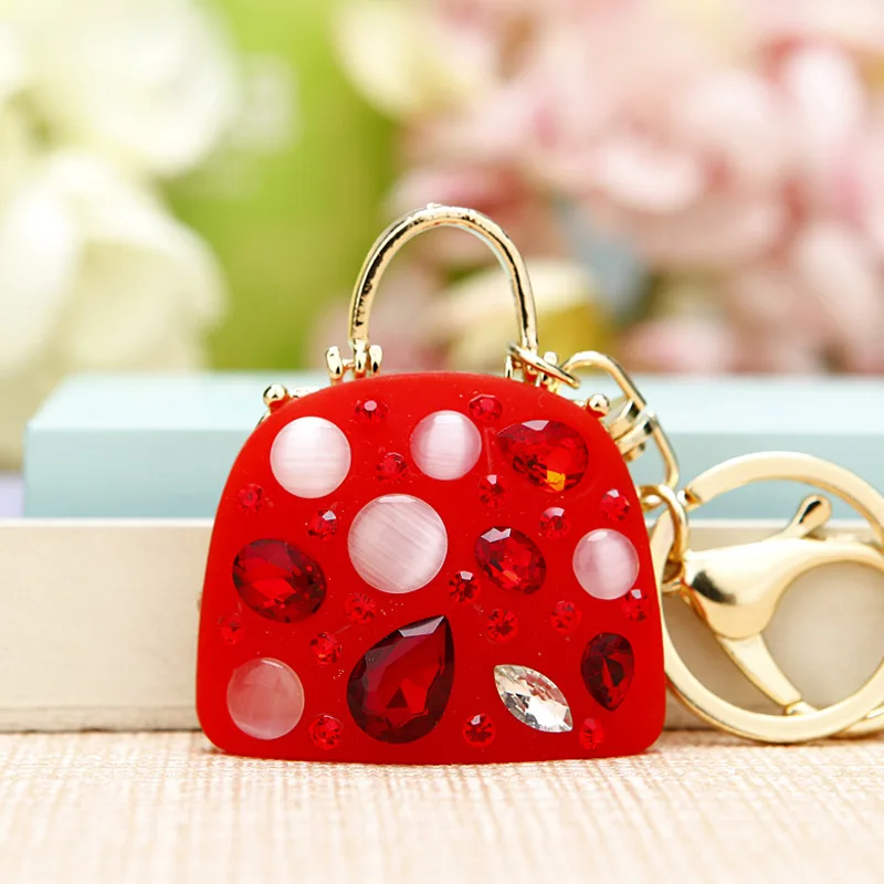 Fashion Rhinestones Flashing Perfume Bottle Keychain Beautiful Lipstick Keychain Key Ring Exquisite Women's Crystal Charm Gift - Цвет: Style8