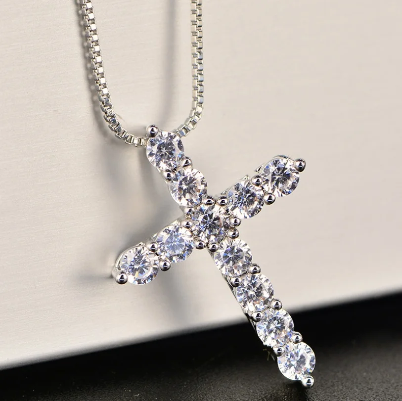 Crystal Pendants Necklaces Gifts Fashion Jewelry Shiny Choker Colour Cross Female Silver