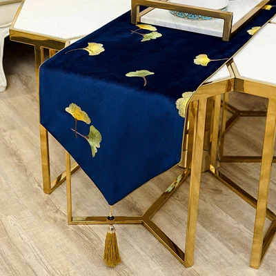 Luxury Embroidery ginkgo leaf Velvet Table Runner New Chinese style Table Decoration Tea Table Cloth Christmas Dining Table Mat - Цвет: Тёмно-синий