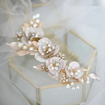 

New Arrival White Enamel Flower Hair Comb Gorgeous Crystal Bridal Hair Comb Headdress Gold Leaf Wedding Hair Accessories