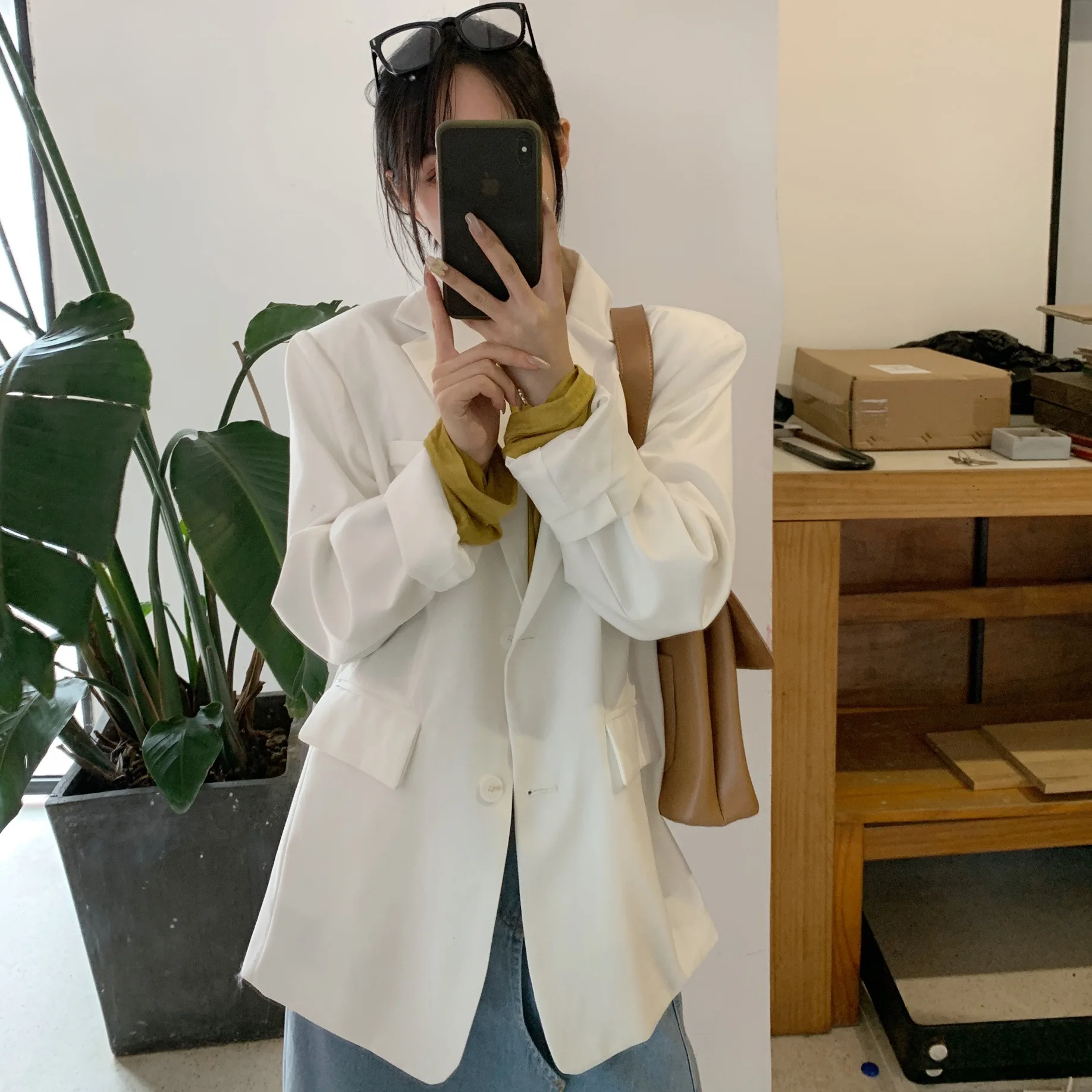 UYY1657SHK0CFN$ZX__PV]7.jpg