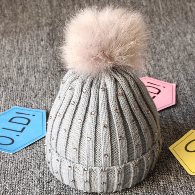 Милые вязаные шапочки с помпоном для новорожденных мальчиков и девочек; Зимние шапки; теплые меховые шапочки с помпонами и блестками; вязаные шапочки из флиса; вязаные шапочки - Цвет: Серый
