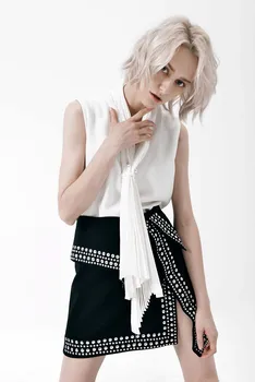 

Love Aing 020 New Fashion Tide A-line Skirt Heavy Industry Punk High Waist Rivet Bead Asymmetric Split Skirt Women