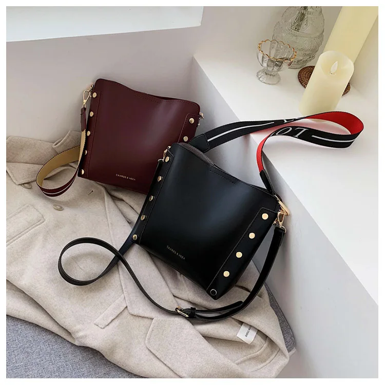 12622137873_2001407584