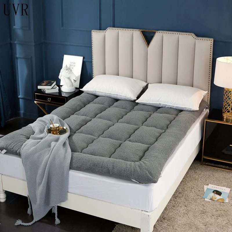 UVR Lamb Wool Mattress For Family Comfortable Floor Sleeping Mat Super Soft Collapsible Tatami King Size Double Bed | Мебель