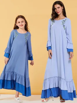 

New Muslim spring/autumn 2019 baby girl/girl chuntong blue embroidery contrast patchwork flared sleeve dress Muslim maxi dress