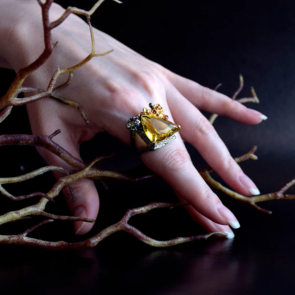 Big triangle champagne stone ring (3)