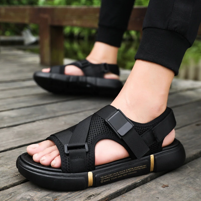 Summer Men Sandals Breathable Leather Roman Outdoor Sandals Casual Beach Slipper