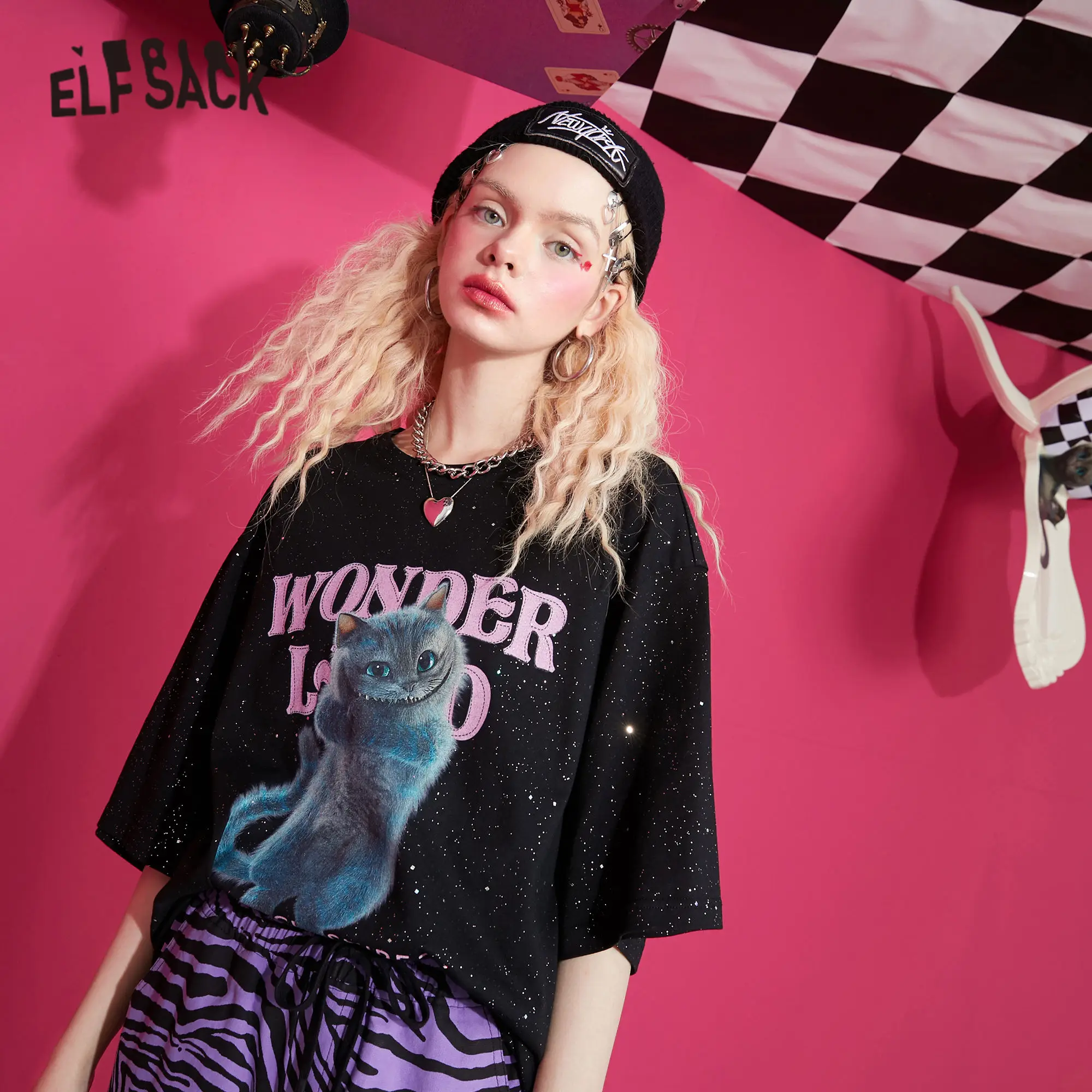ELFSACK Harajuku Cat Print Casual T-Shirts Women,2021 Spring ELF Vintage Short Sleeve Female Basic Daily Graphic Tops